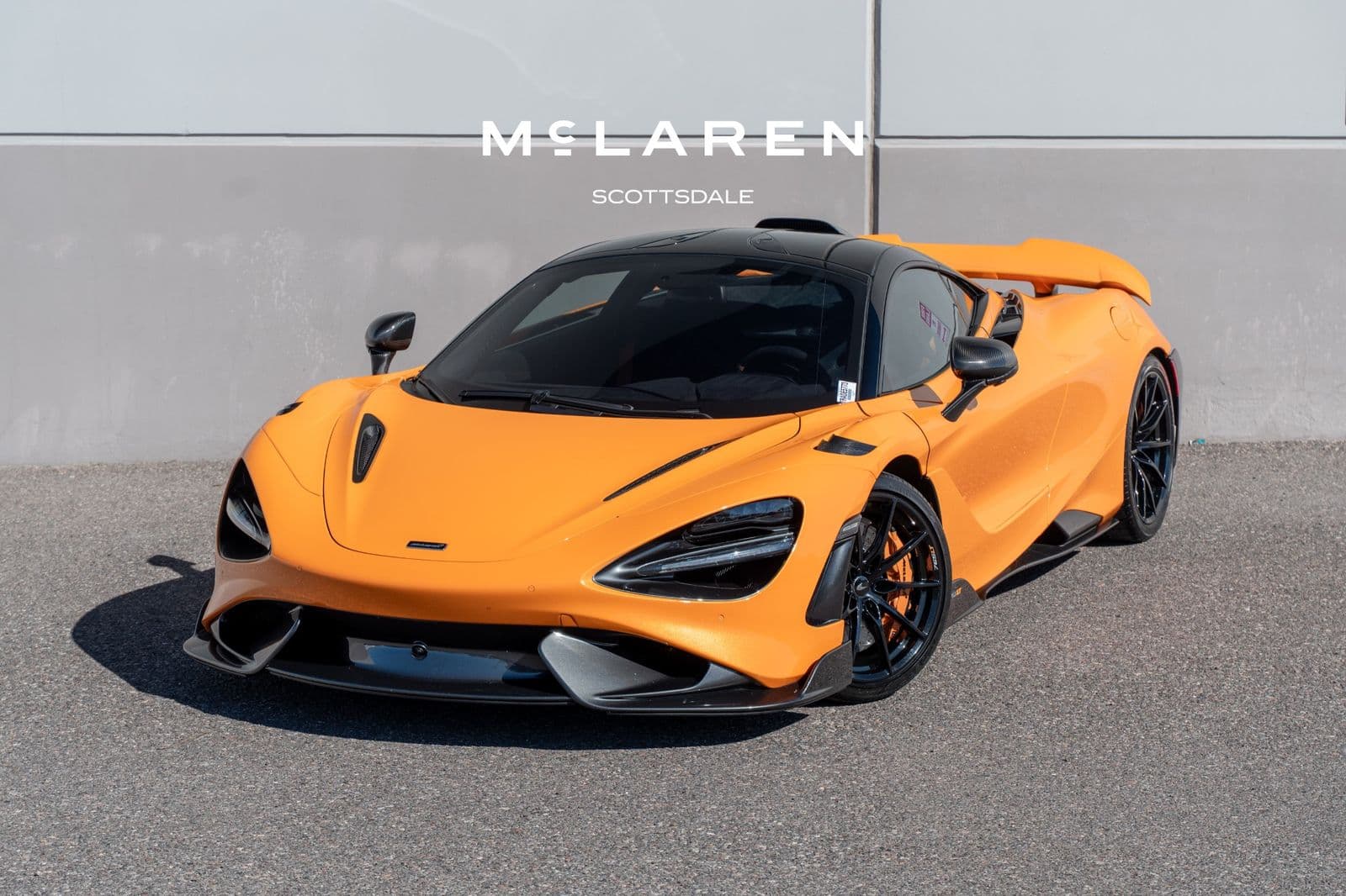 2021 MCLAREN 765LT Base
