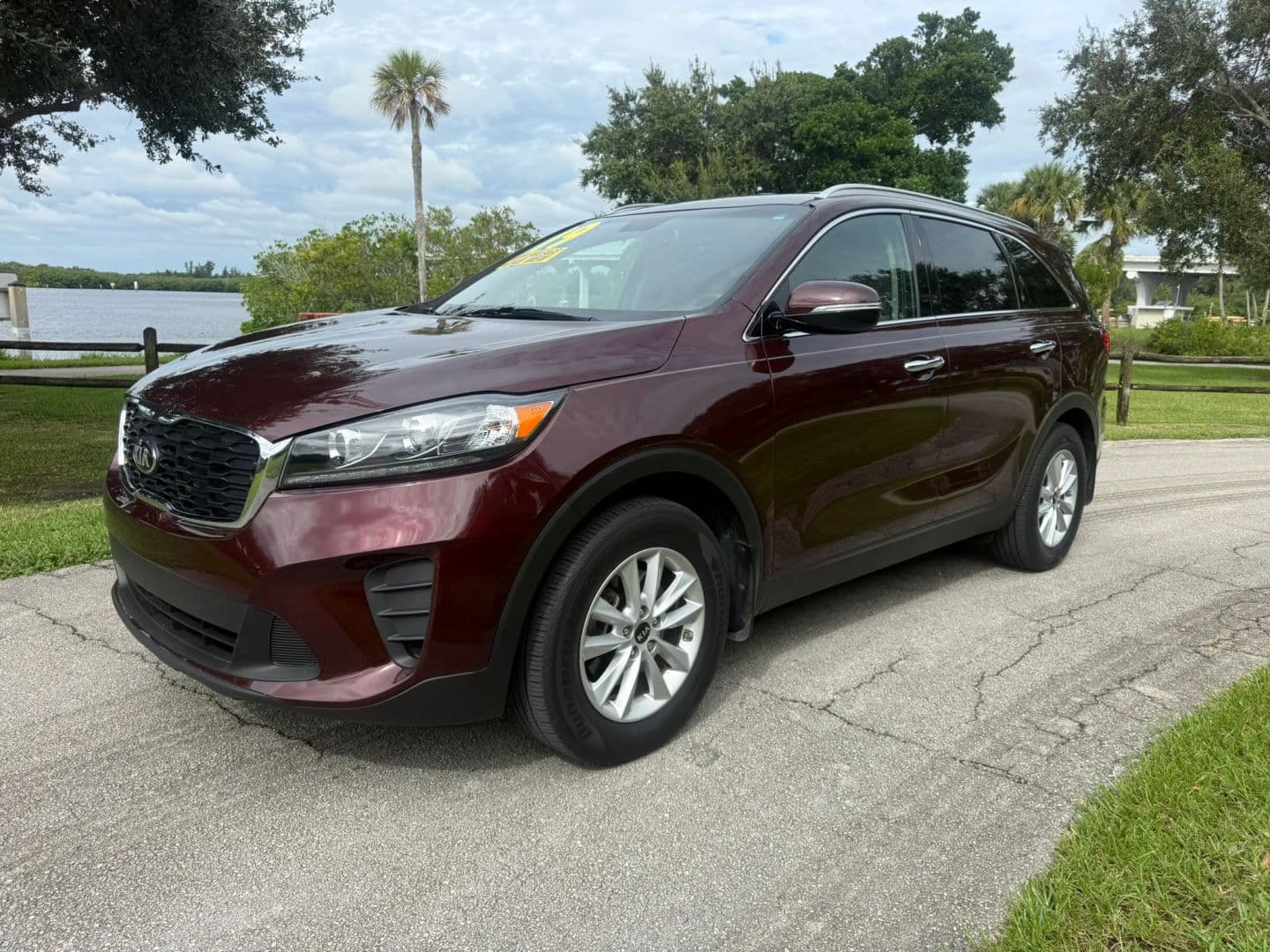2019 KIA SORENTO LX