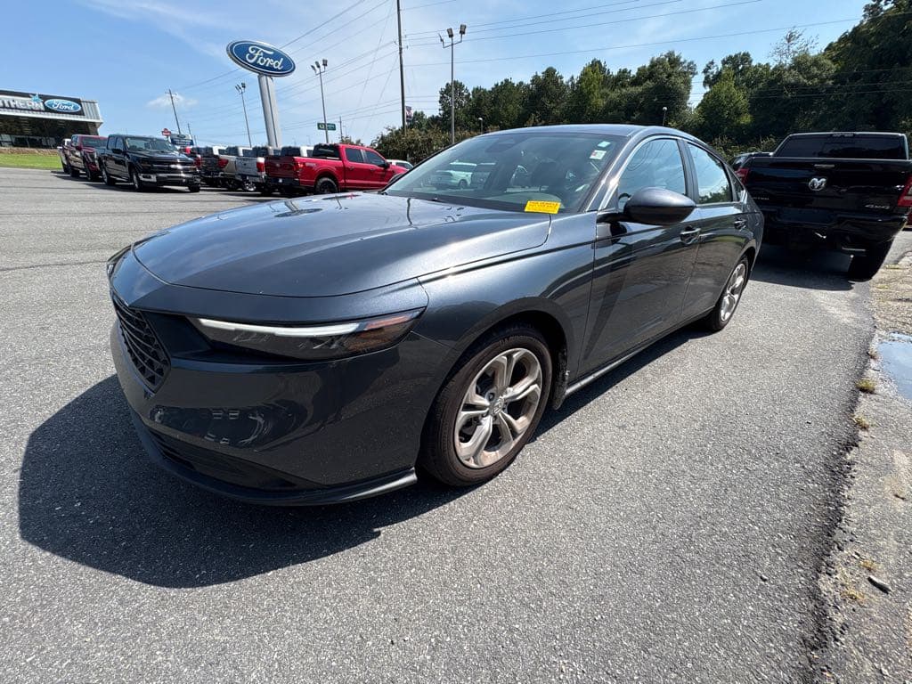 2025 HONDA ACCORD LX