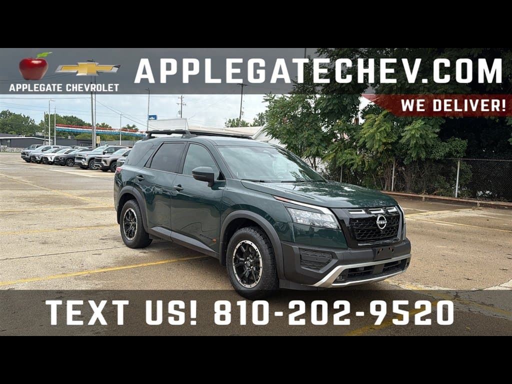 2023 NISSAN PATHFINDER SV
