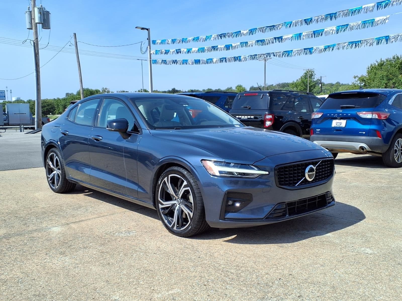 2024 VOLVO S60 B5 Core