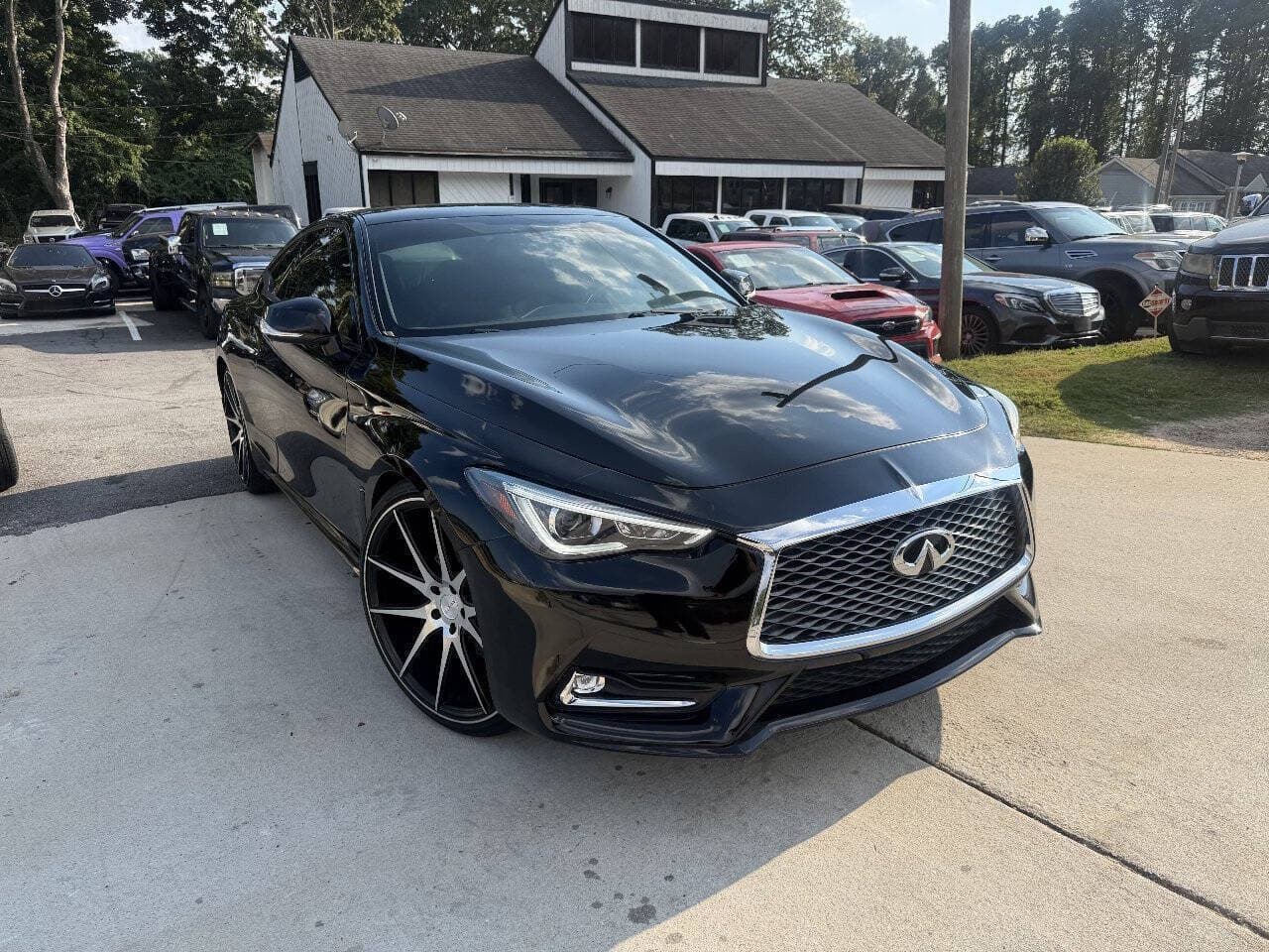 2017 INFINITI Q60 3.0T Premium
