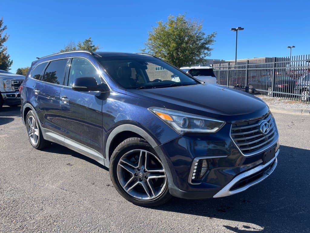 2017 HYUNDAI SANTA FE SE Ultimate