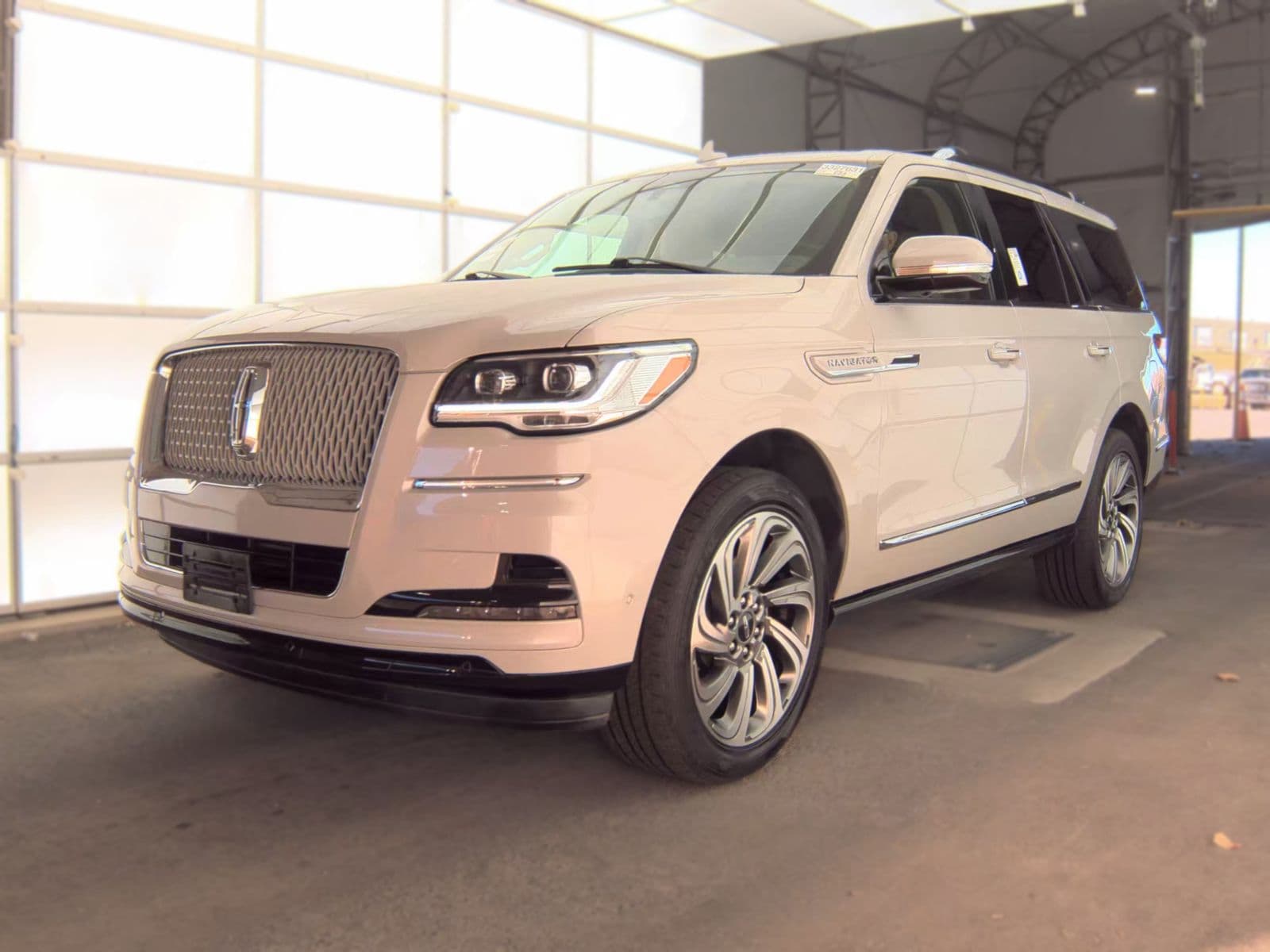 2023 LINCOLN NAVIGATOR Reserve