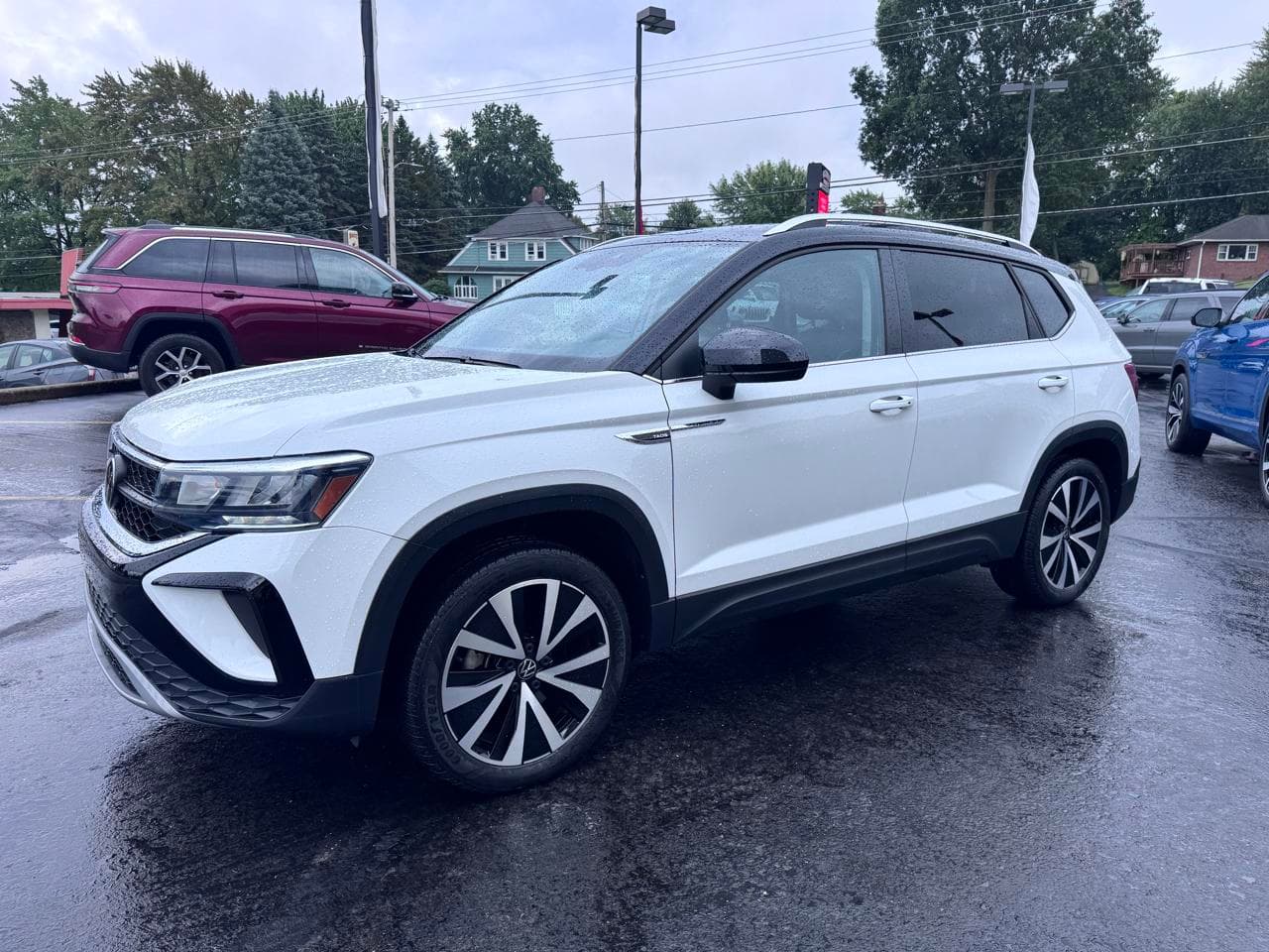 2023 VOLKSWAGEN TAOS SE