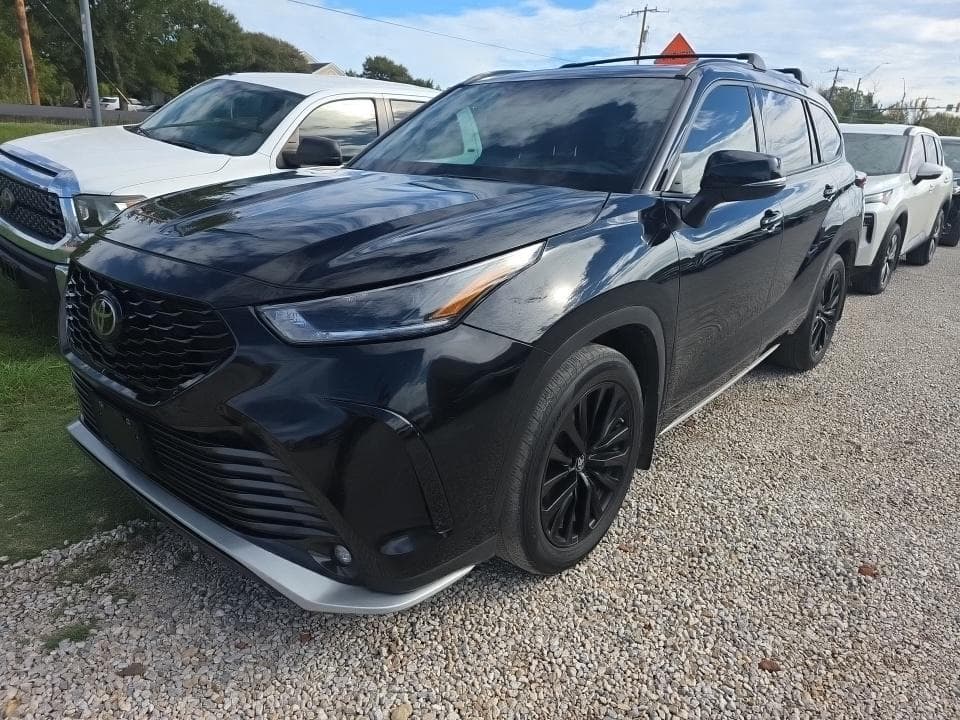 2024 TOYOTA HIGHLANDER XSE