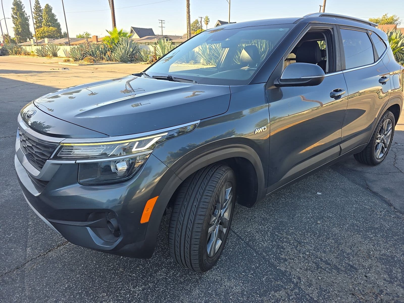 2021 KIA SELTOS S