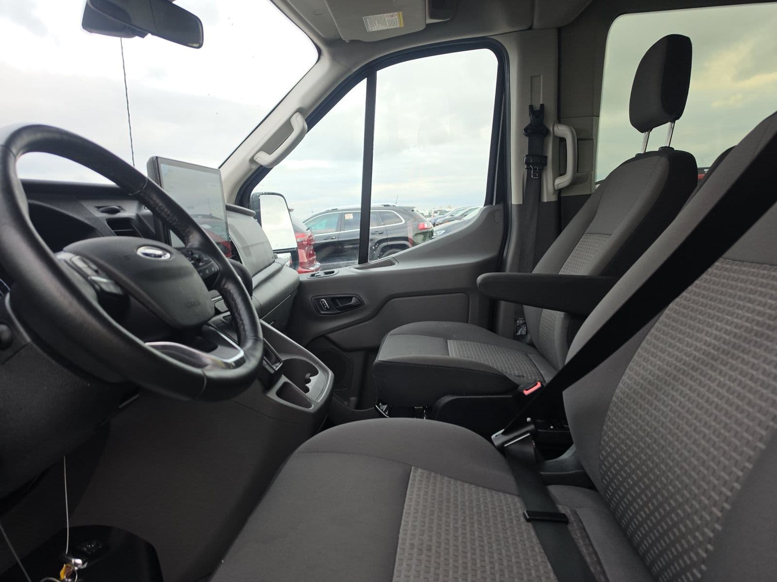 2025 FORD TRANSIT 350 XL