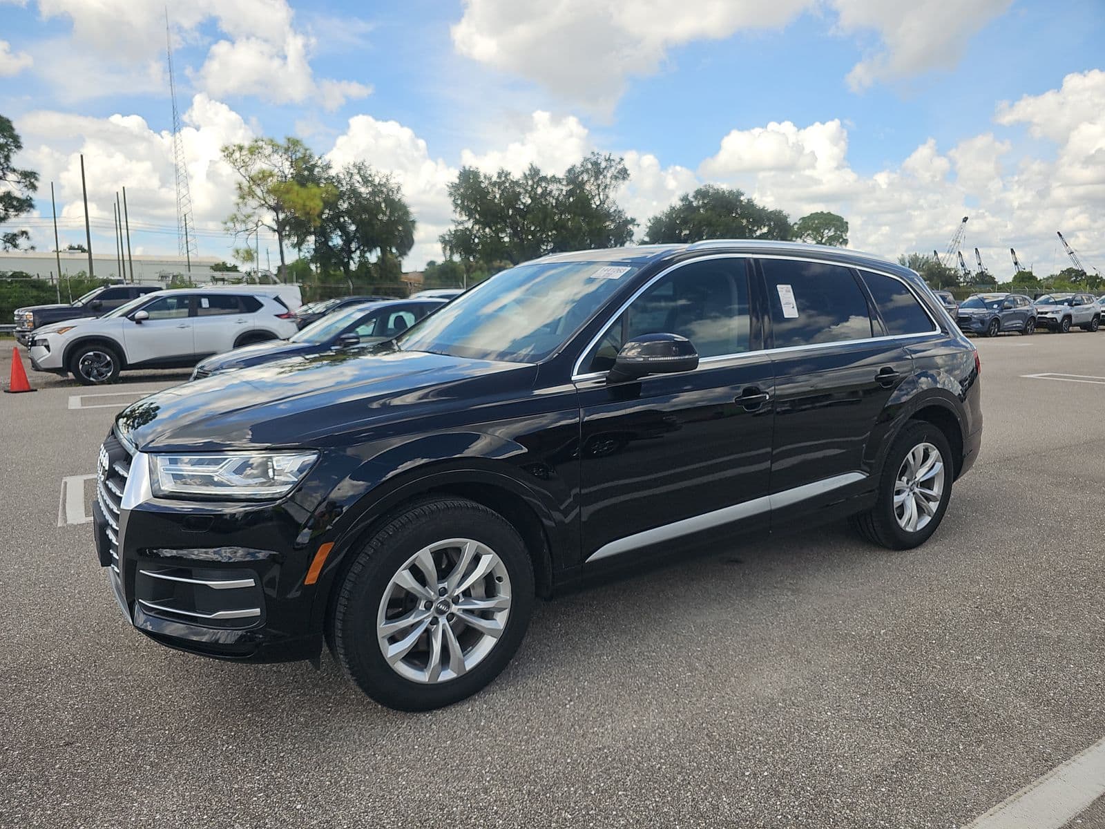 2017 AUDI Q7 2.0T Premium