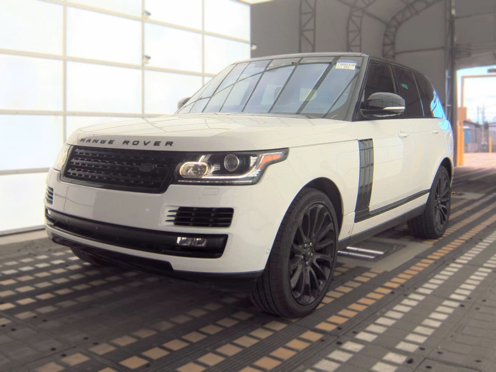 2017 LAND ROVER RANGE ROVER Base