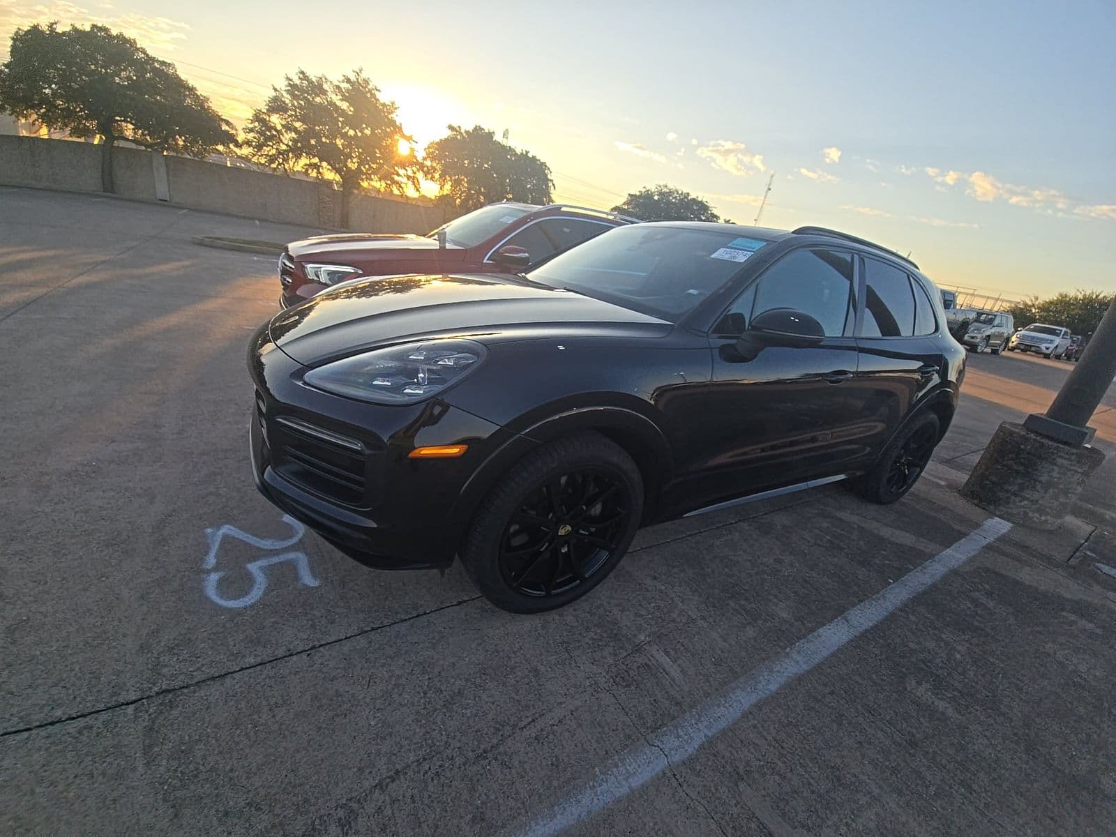 2019 PORSCHE CAYENNE S