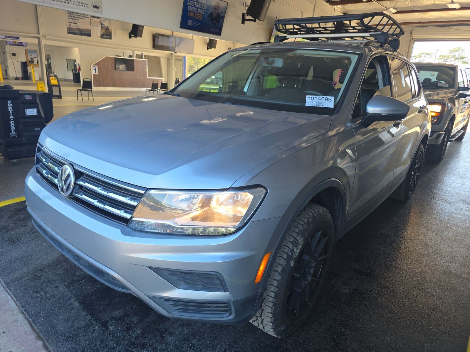 2020 VOLKSWAGEN TIGUAN 2.0T S
