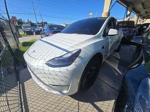 2023 TESLA MODEL Y Performance