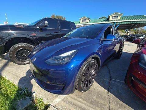 2023 TESLA MODEL Y Performance