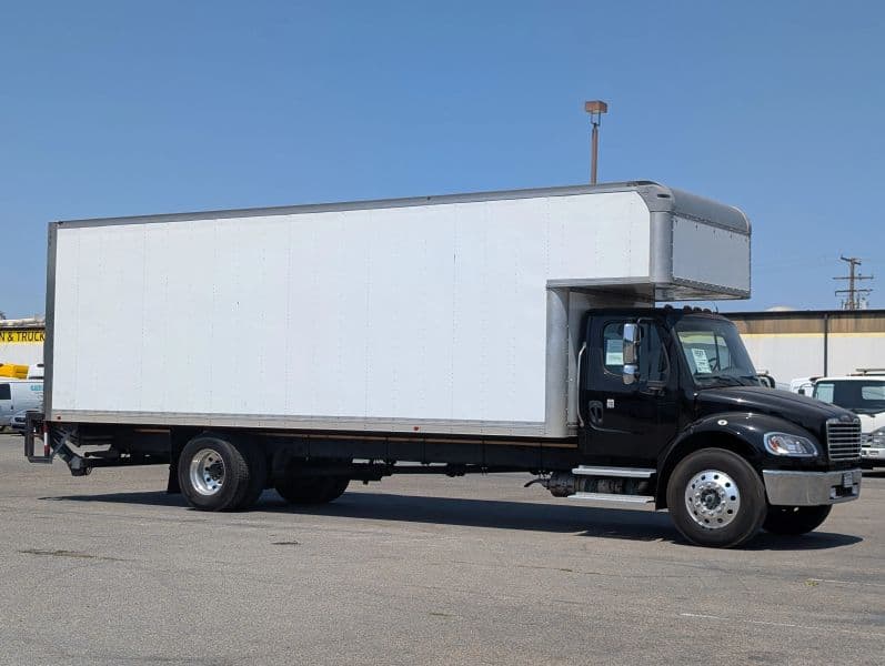 2023 FREIGHTLINER M2 106