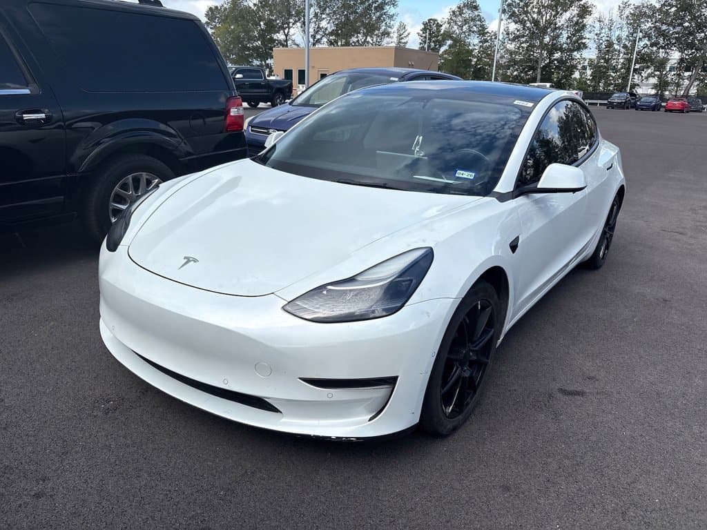 2021 TESLA MODEL 3 STANDARD RANGE Plus