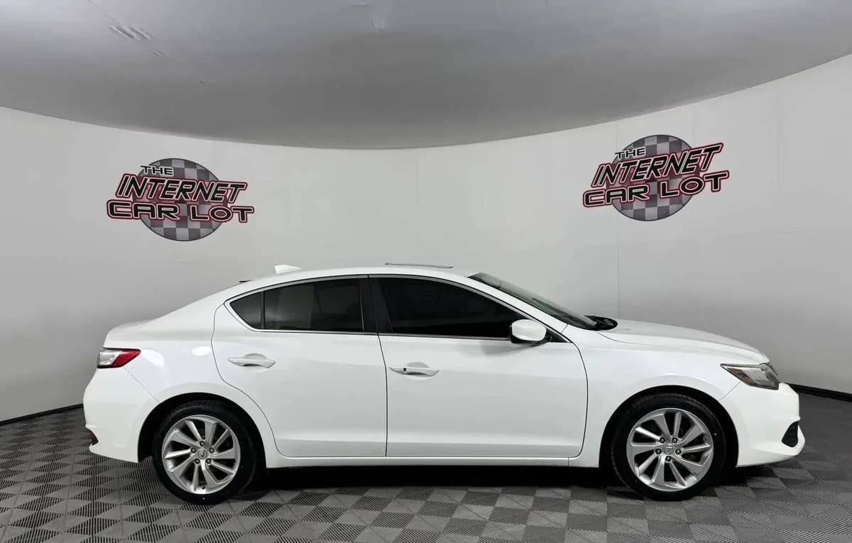 2017 ACURA ILX Base 5