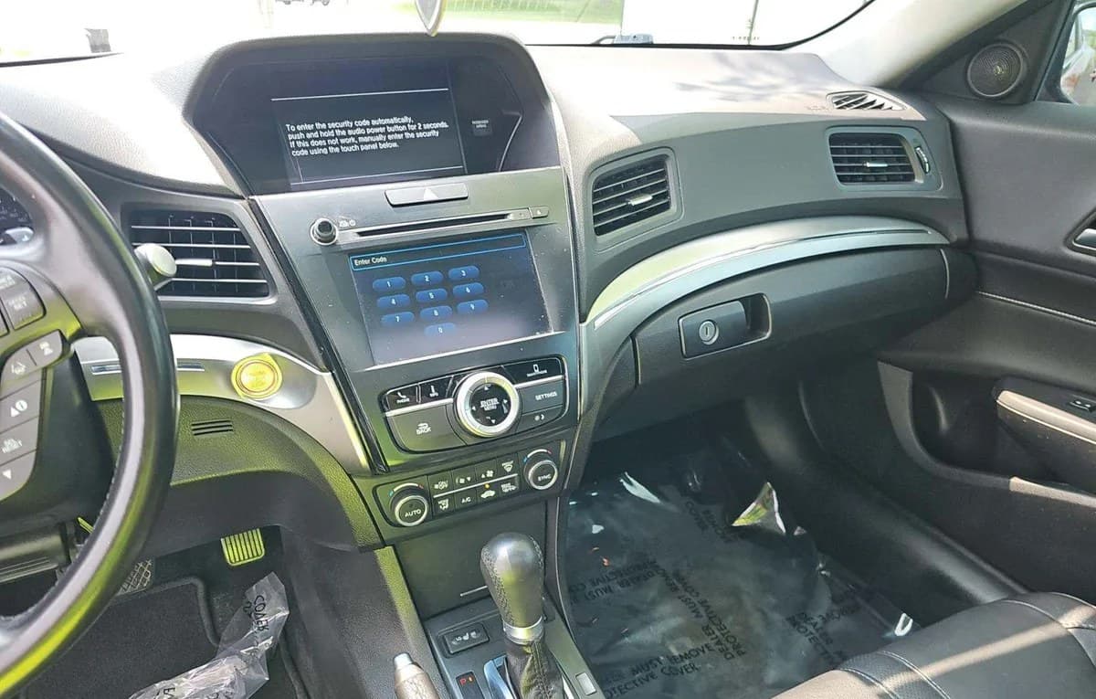 2020 ACURA ILX Base 7