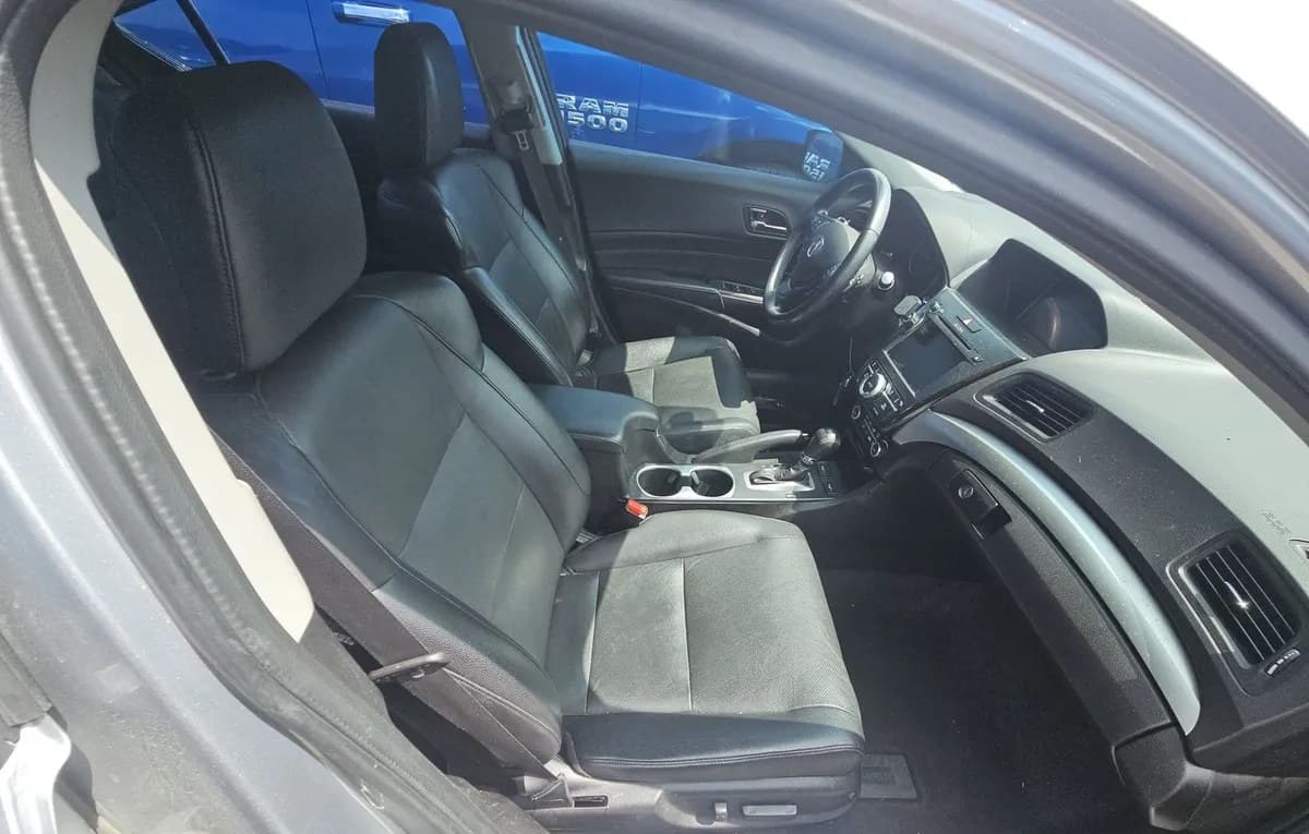 2018 ACURA ILX Base 5