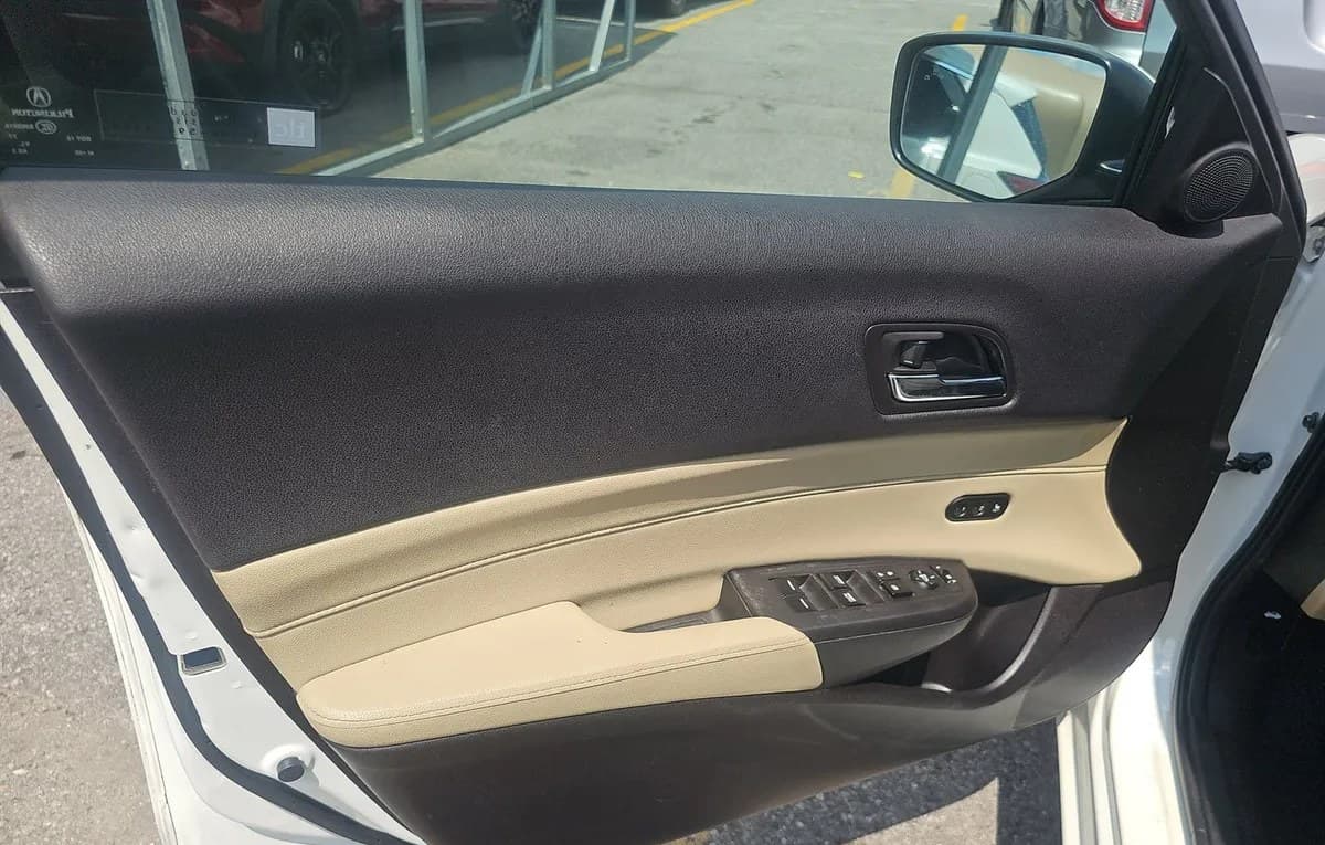 2018 ACURA ILX W/PREMIUM Package 6