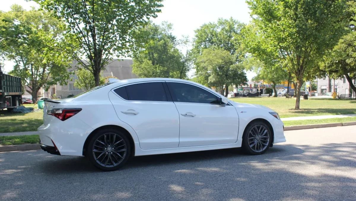 2020 ACURA ILX Base 7