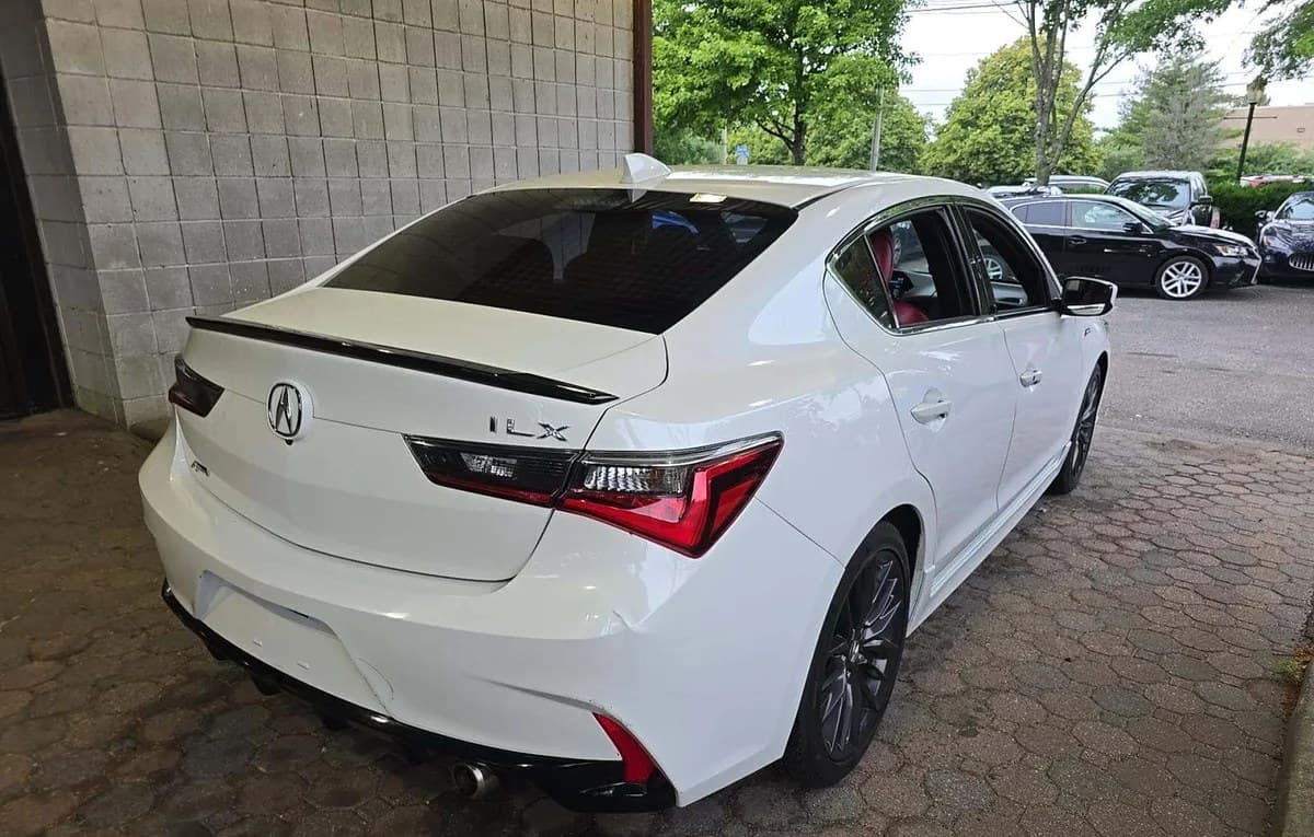 2021 ACURA ILX Base 4