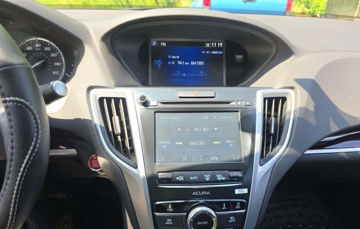 2017 ACURA TLX Base 7