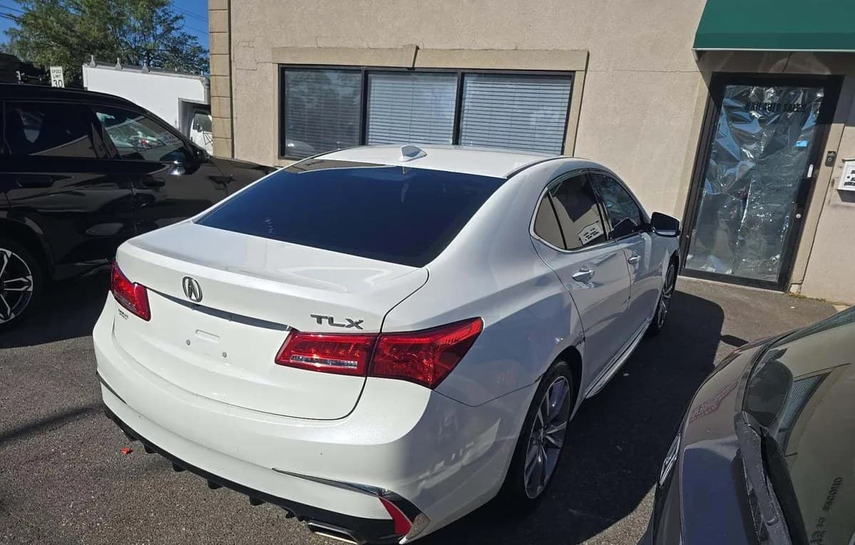 2019 ACURA TLX Base 4