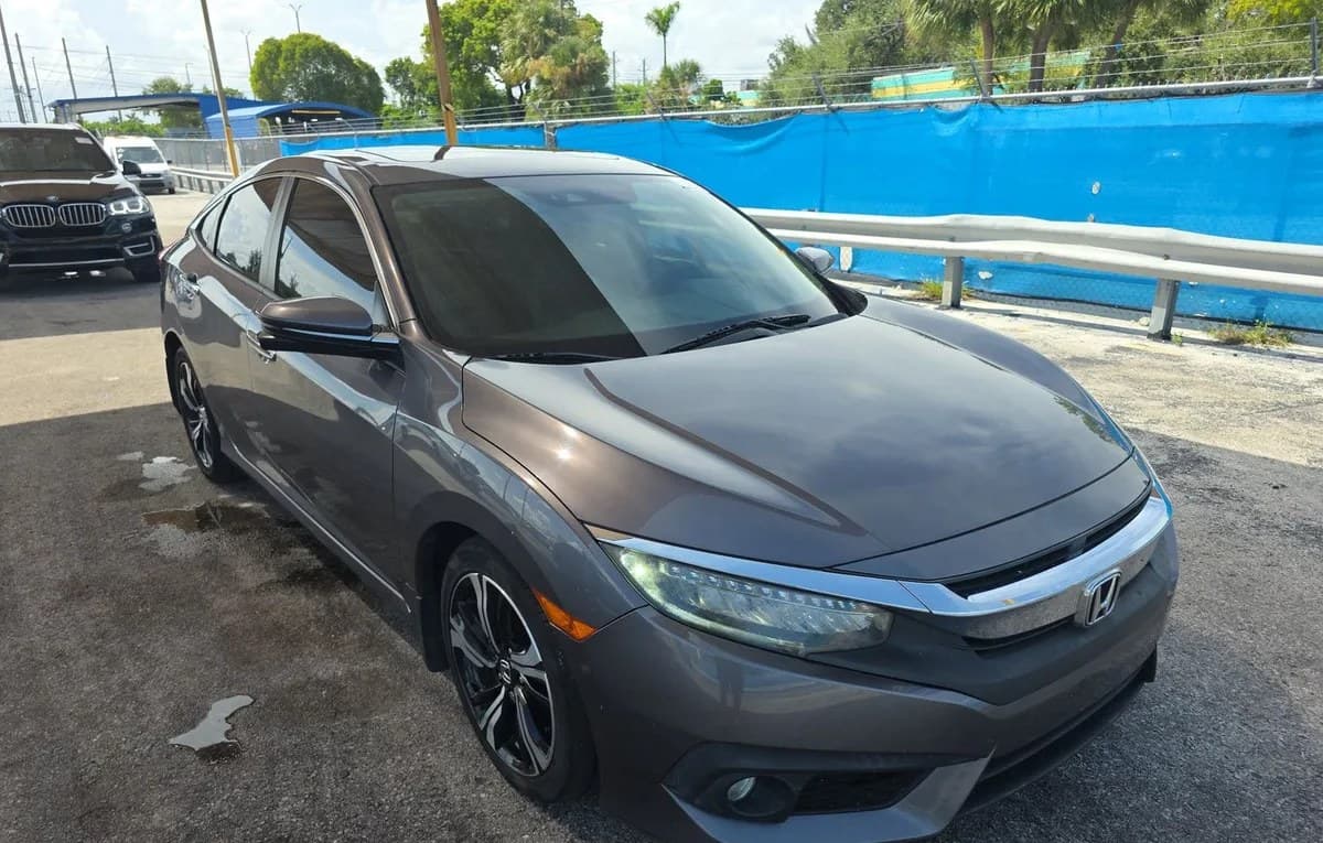 2017 HONDA CIVIC Touring 4