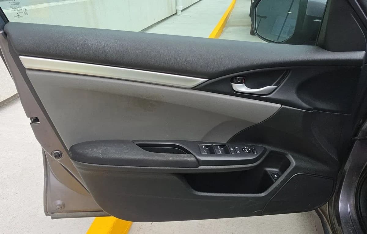 2018 HONDA CIVIC LX 6