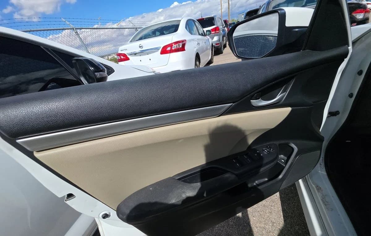 2019 HONDA CIVIC LX 6