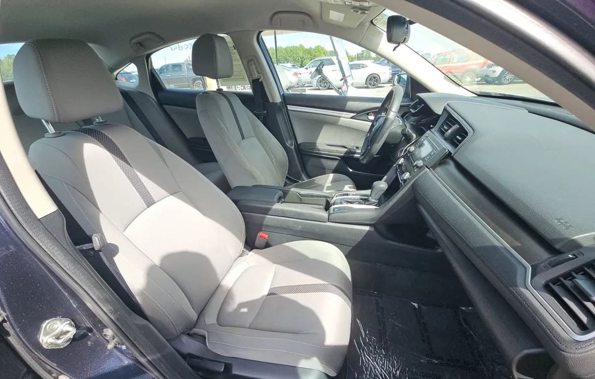 2019 HONDA CIVIC LX 5
