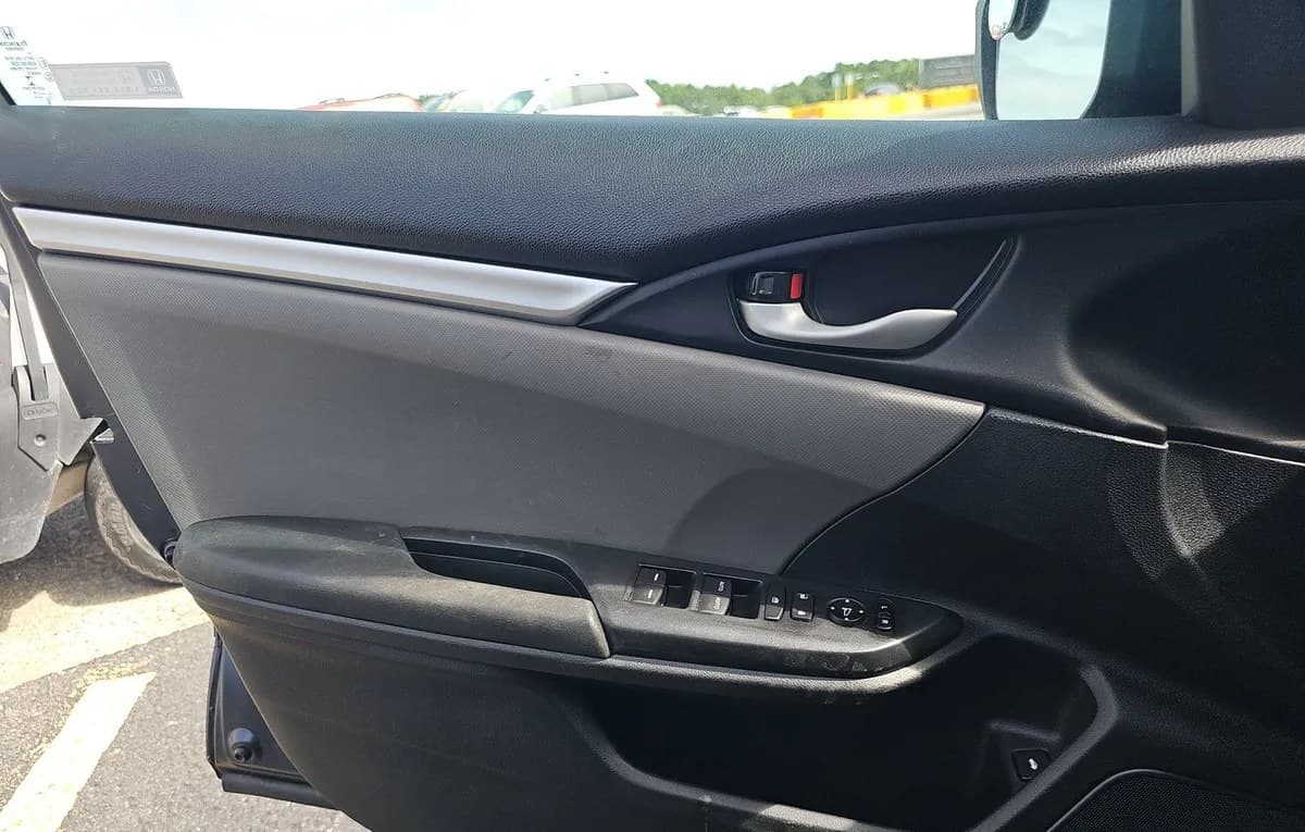 2019 HONDA CIVIC LX 6