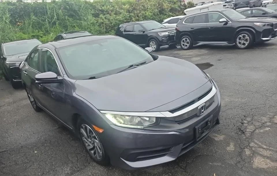 2017 HONDA CIVIC EX 4