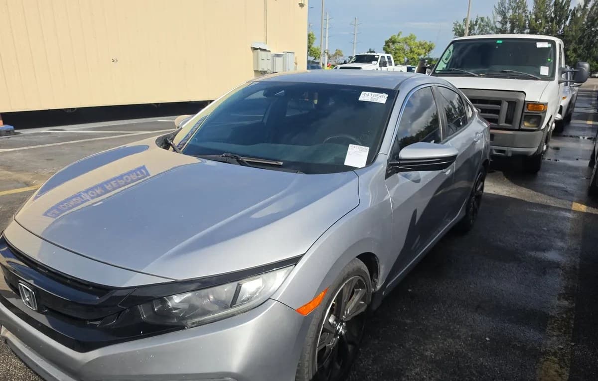 2021 HONDA CIVIC Sport 2