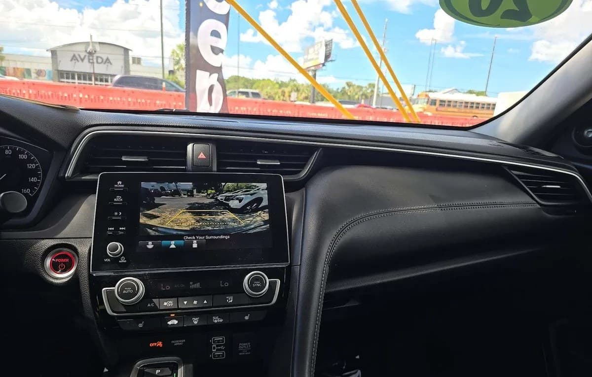 2020 HONDA INSIGHT Touring 7
