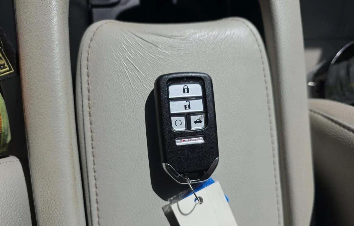 2019 HONDA INSIGHT TOURING 5
