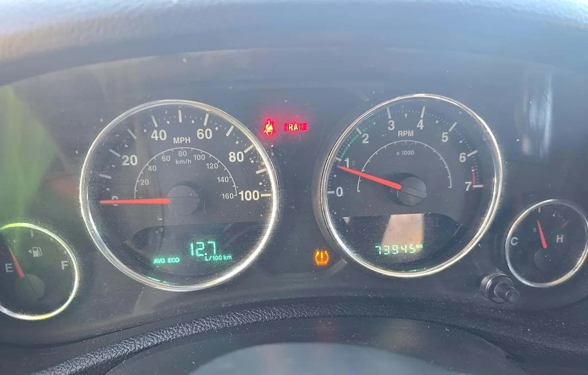 2017 JEEP WRANGLER SPORT 6