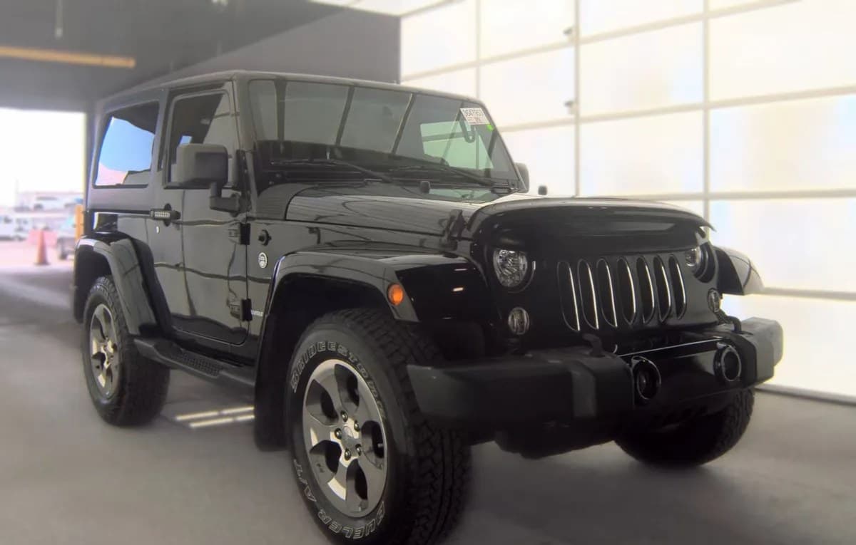2017 JEEP WRANGLER Sahara 4