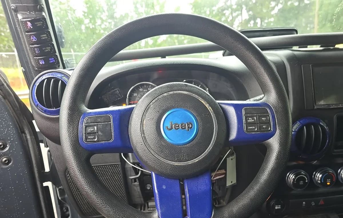 2017 JEEP WRANGLER UNLIMITED Sport 7