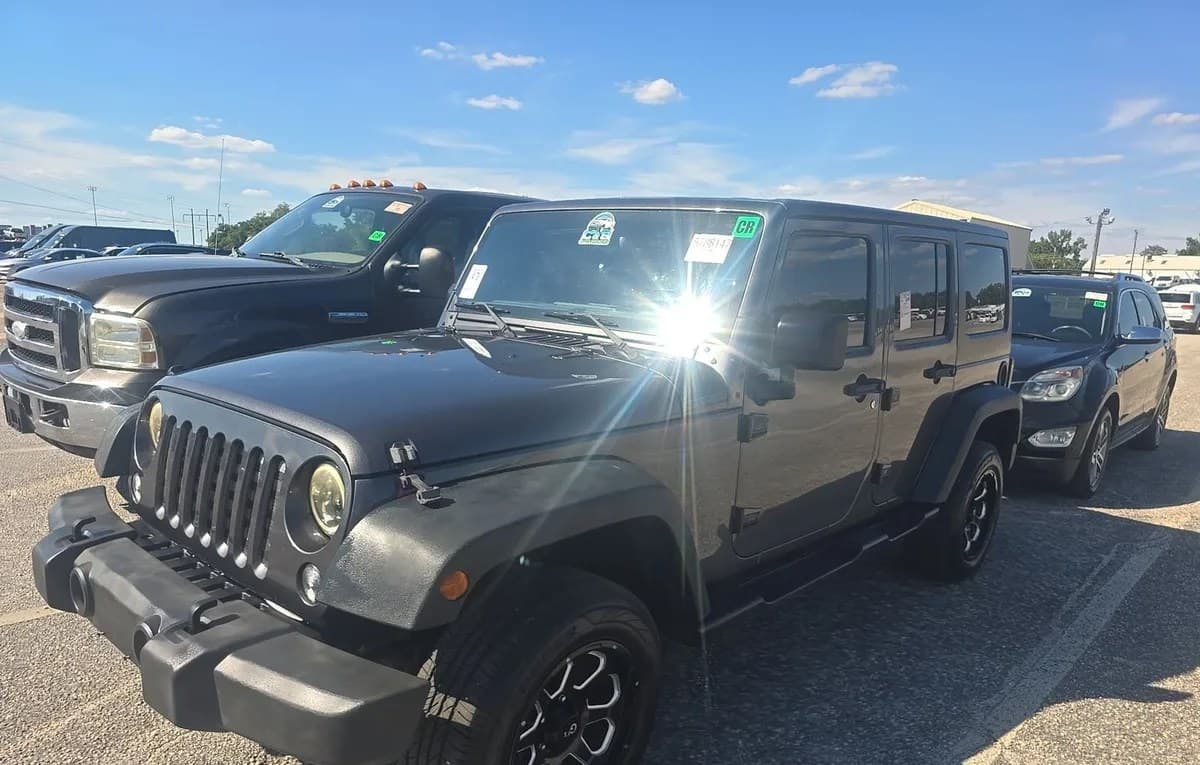 2017 JEEP WRANGLER UNLIMITED Sport 2