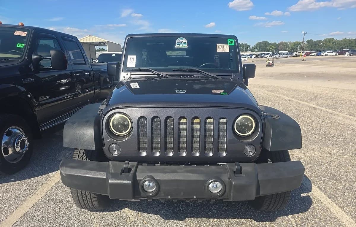 2017 JEEP WRANGLER UNLIMITED Sport 3