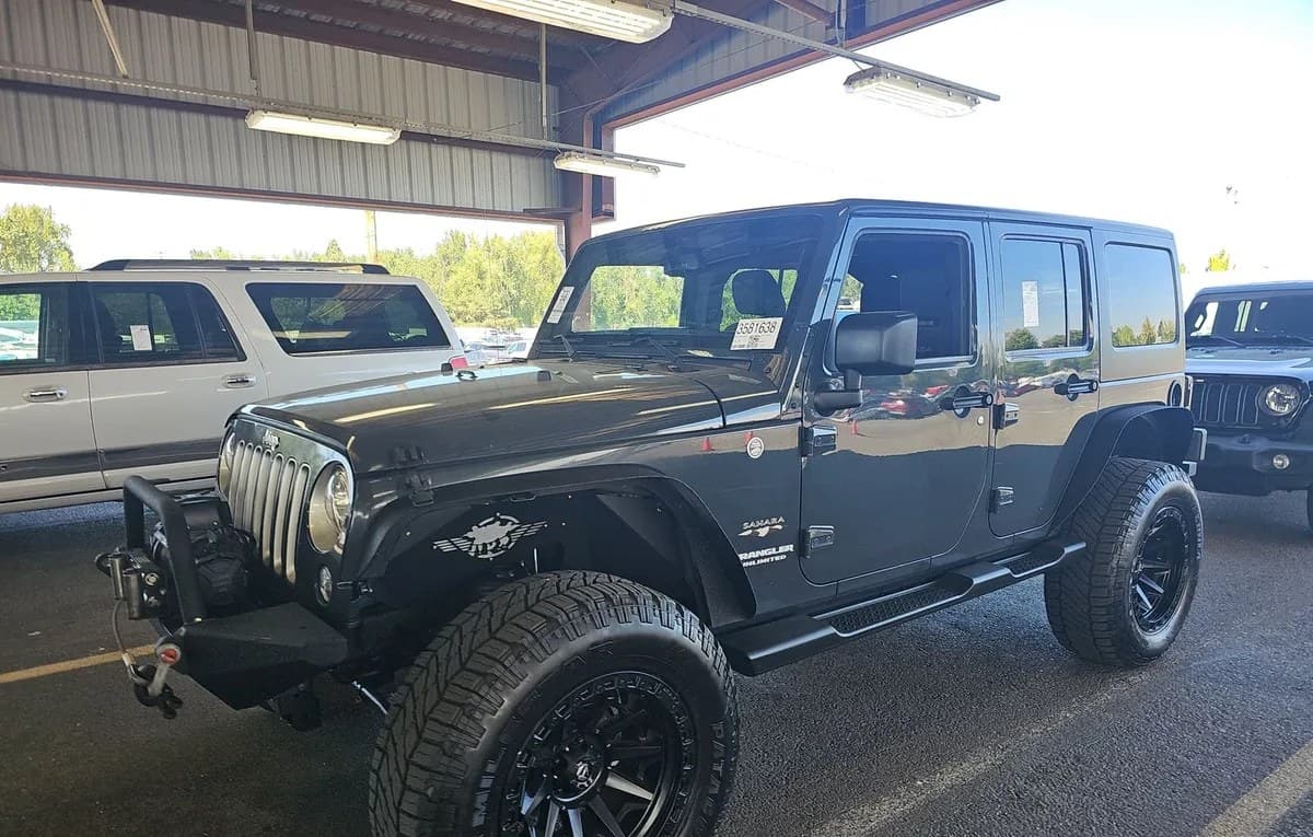 2017 JEEP WRANGLER UNLIMITED Sahara 2