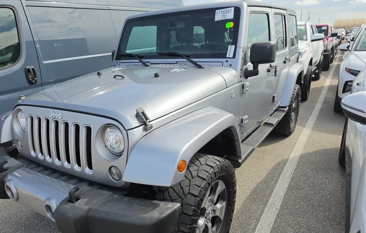2017 JEEP WRANGLER UNLIMITED Sahara 2