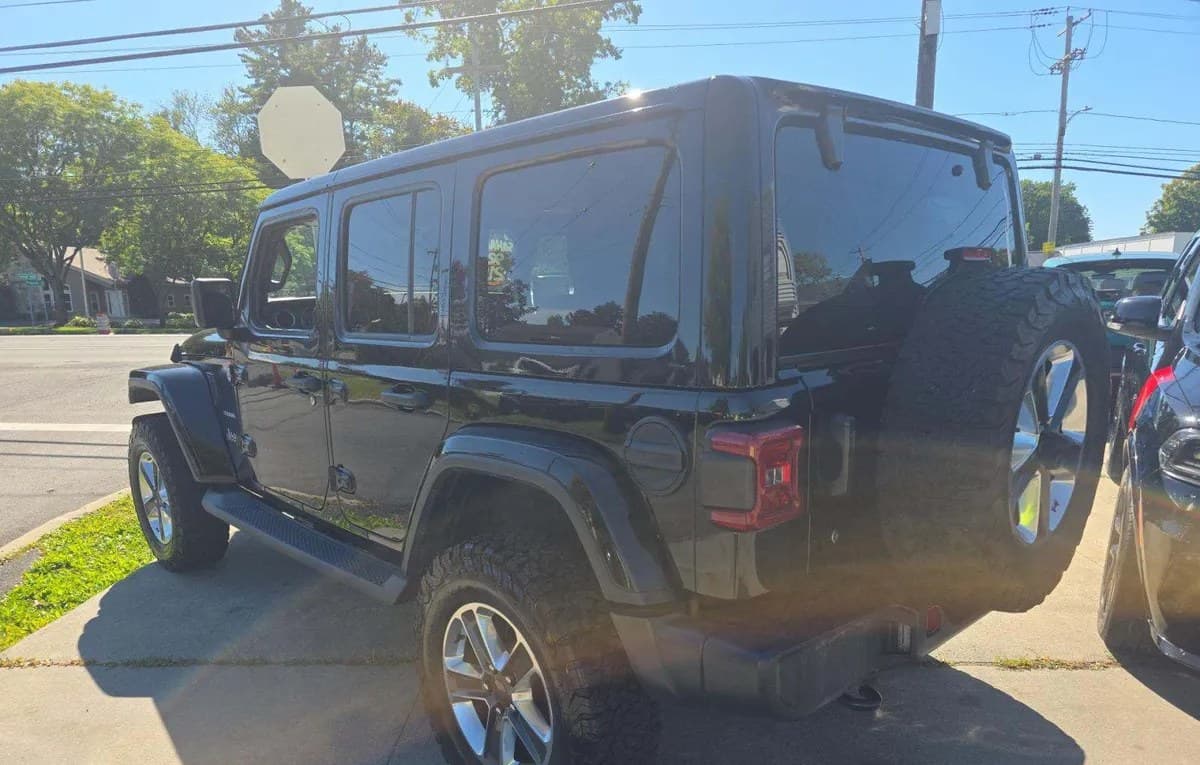 2019 JEEP WRANGLER UNLIMITED Sahara 3