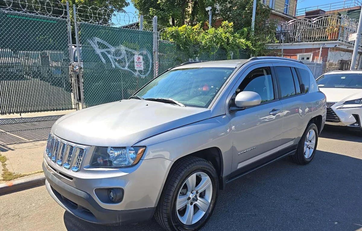 2017 JEEP COMPASS LATITUDE 2