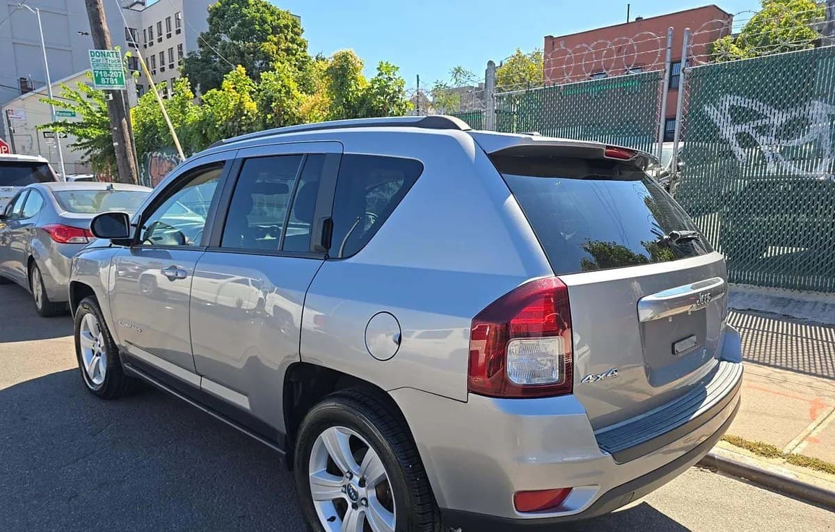 2017 JEEP COMPASS LATITUDE 3