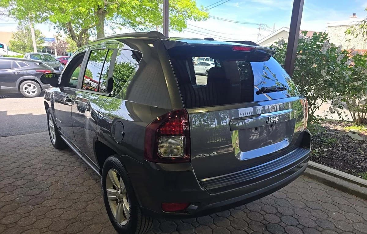 2017 JEEP COMPASS Latitude 2