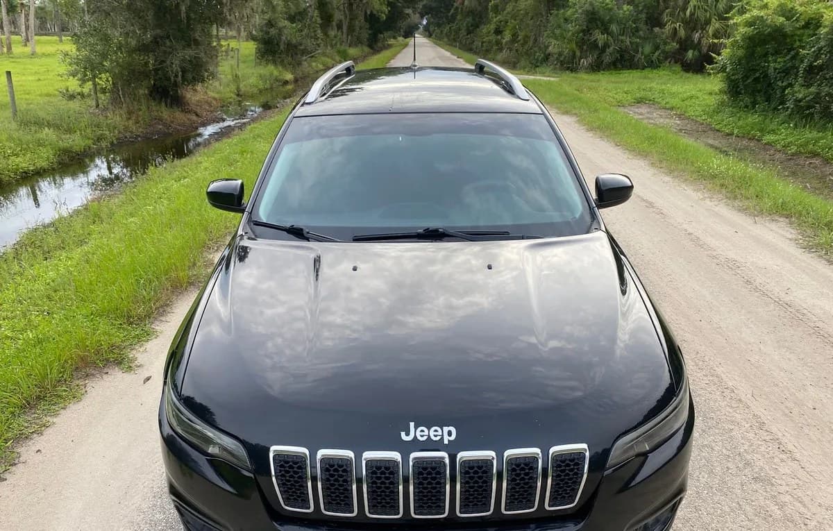 2019 JEEP CHEROKEE Latitude 2