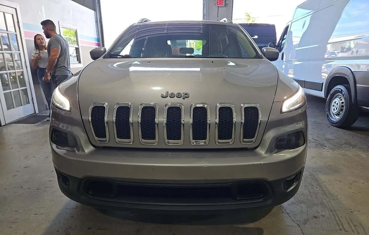 2017 JEEP CHEROKEE Latitude 2